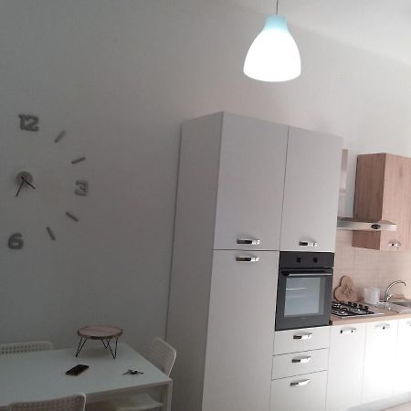 Appartement Independence House 71 à Bari Extérieur photo