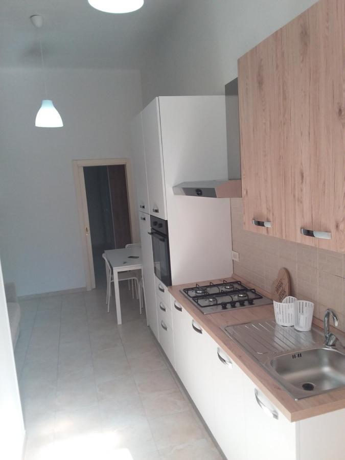 Appartement Independence House 71 à Bari Extérieur photo